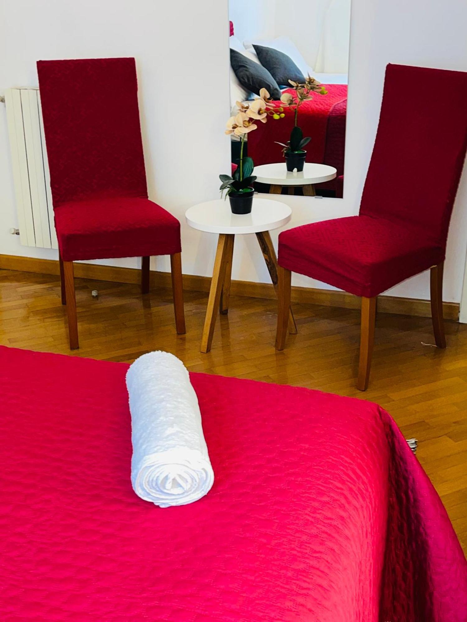 Holiday Colosseum Rome Bed & Breakfast Ngoại thất bức ảnh