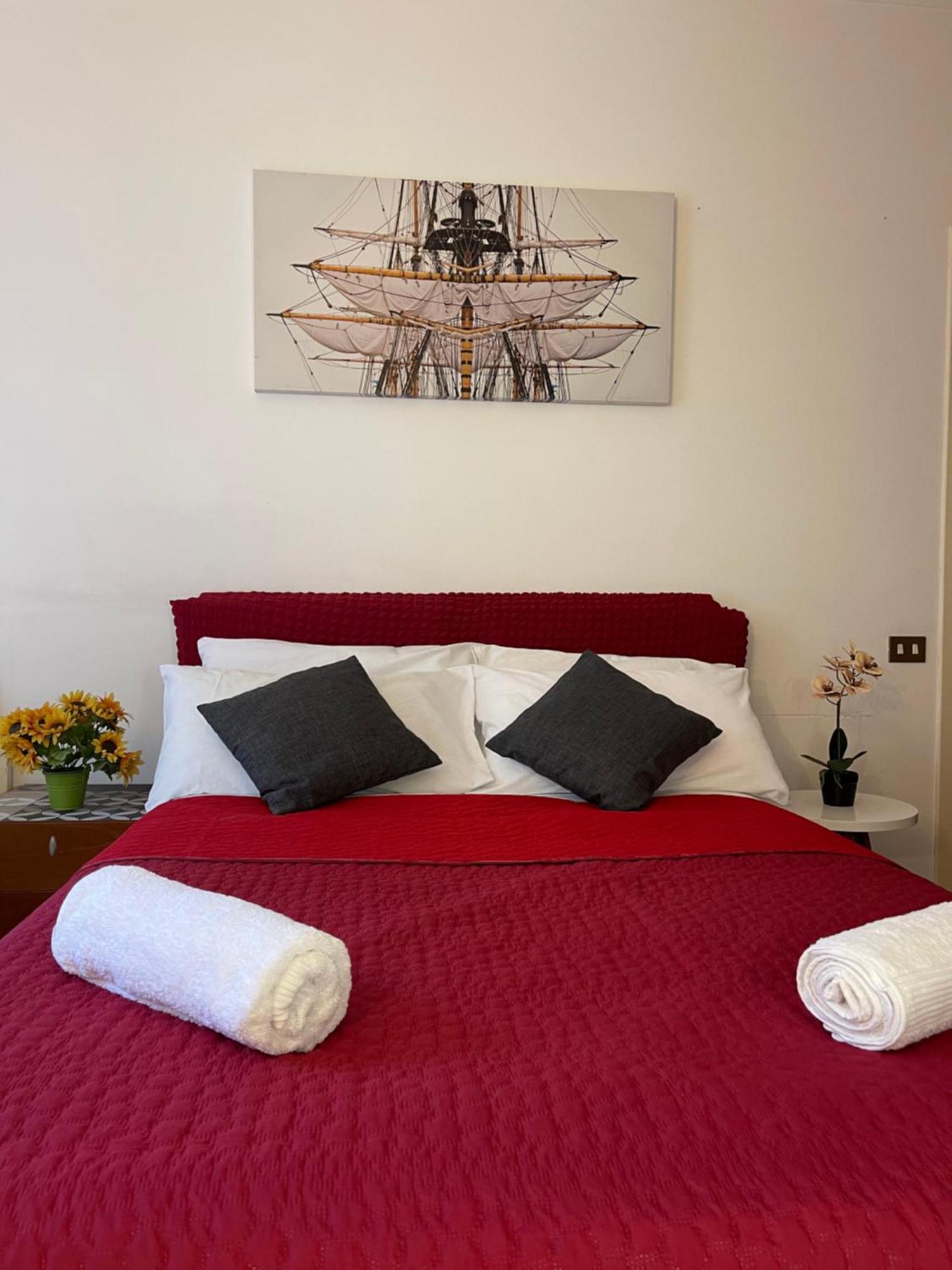 Holiday Colosseum Rome Bed & Breakfast Ngoại thất bức ảnh
